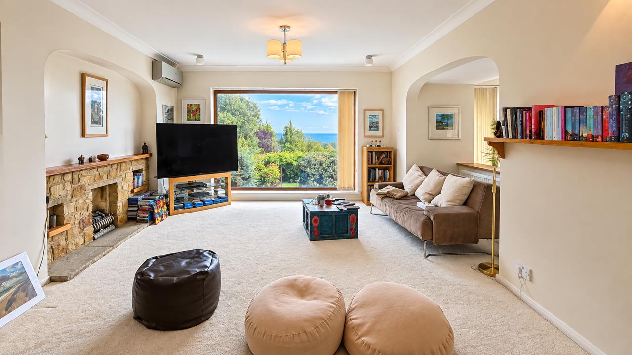 The Close, Fairlight